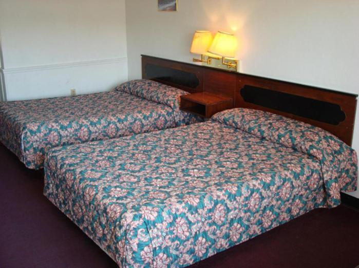 Gray Plaza Motel Benton Zewnętrze zdjęcie